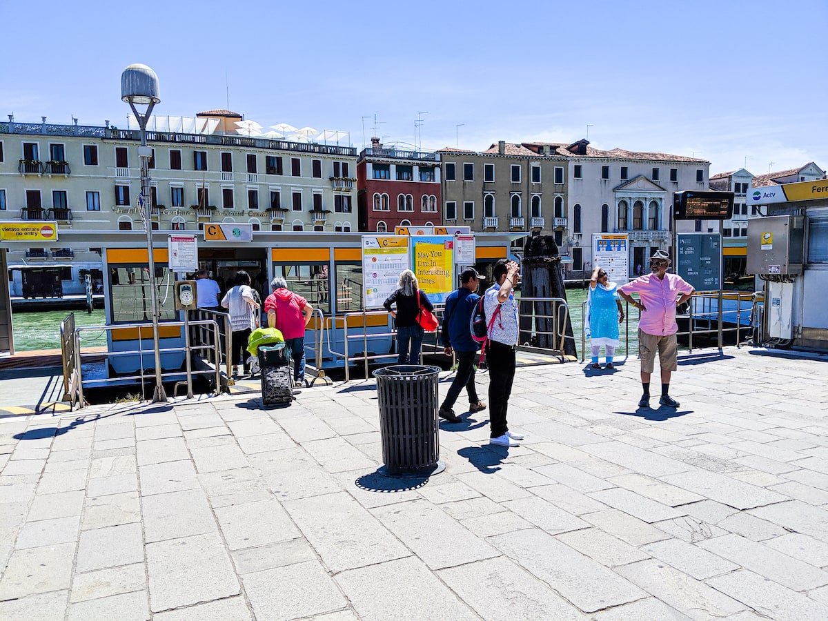 vaporetto dock