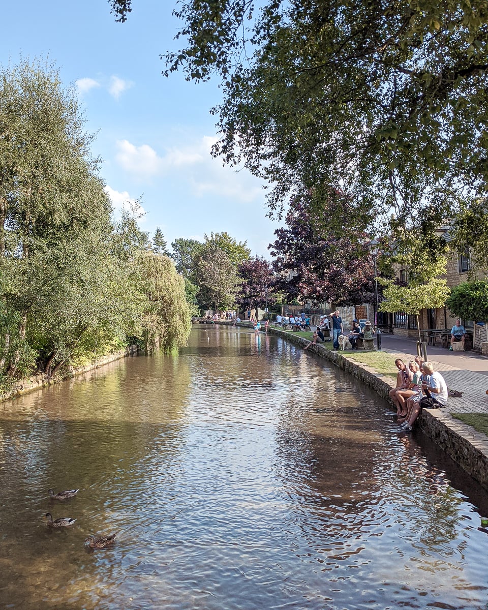 Burton-on-the-Water Cotswolds UK-1 Burton-on-the-Water