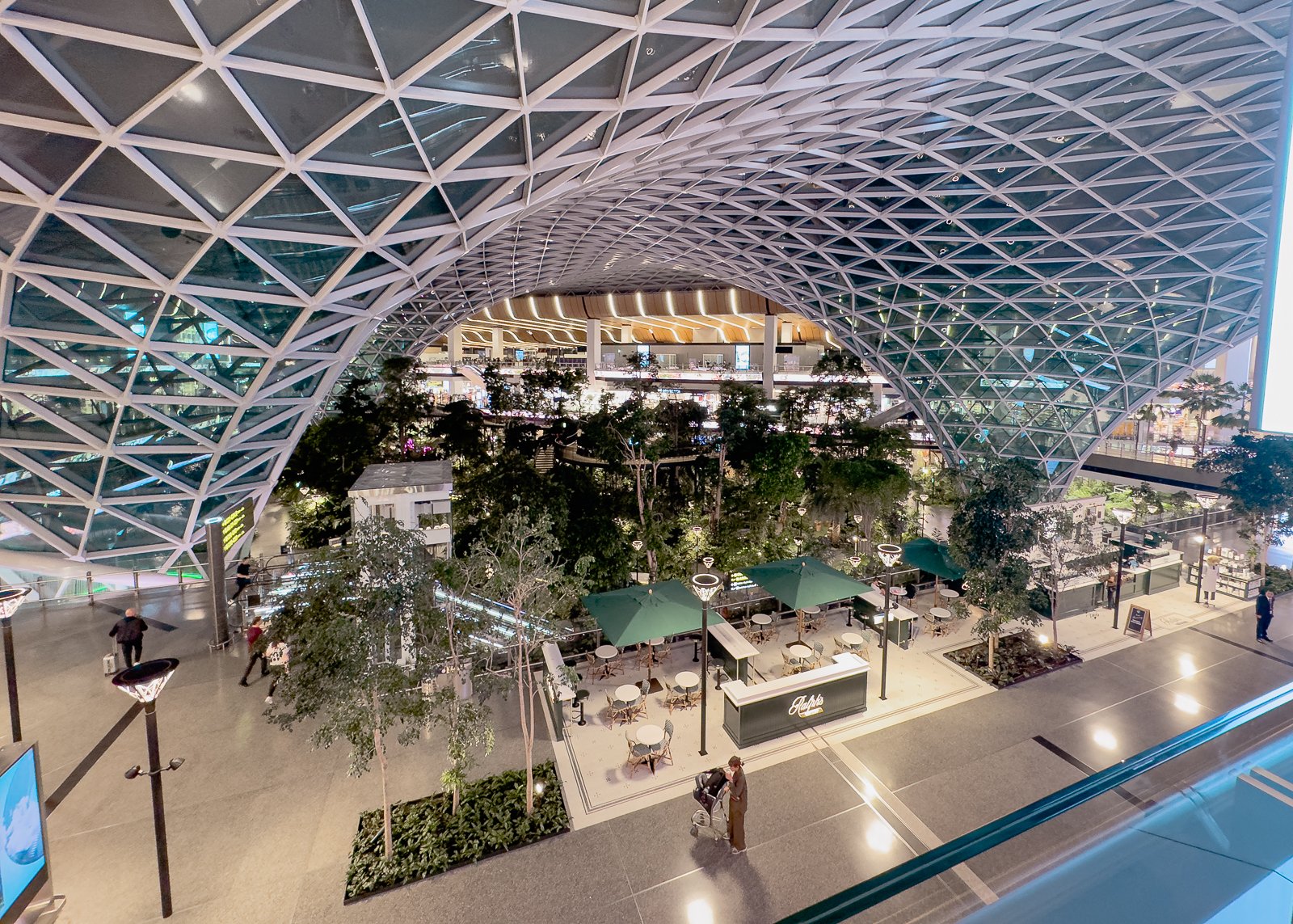 Qatar Airways Business Class Lounge Doha