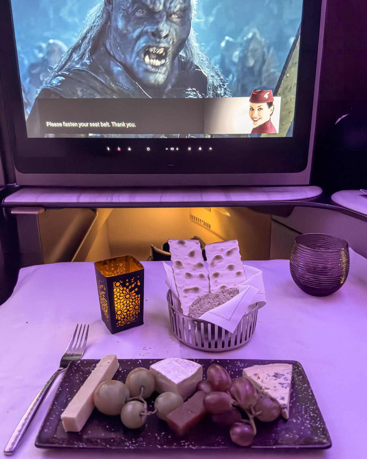 Qatar Airways Business Class Review food