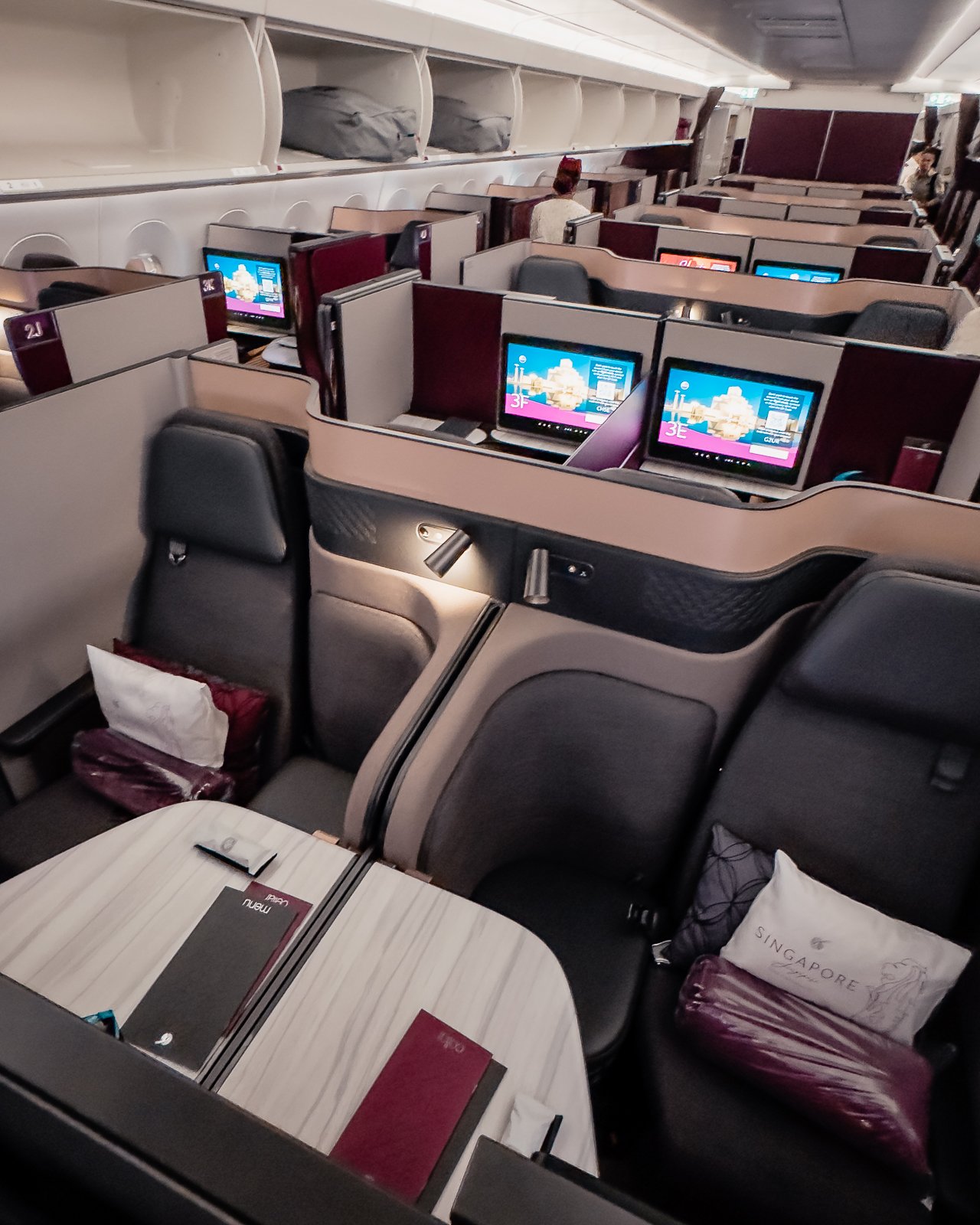 business class review qatar airways