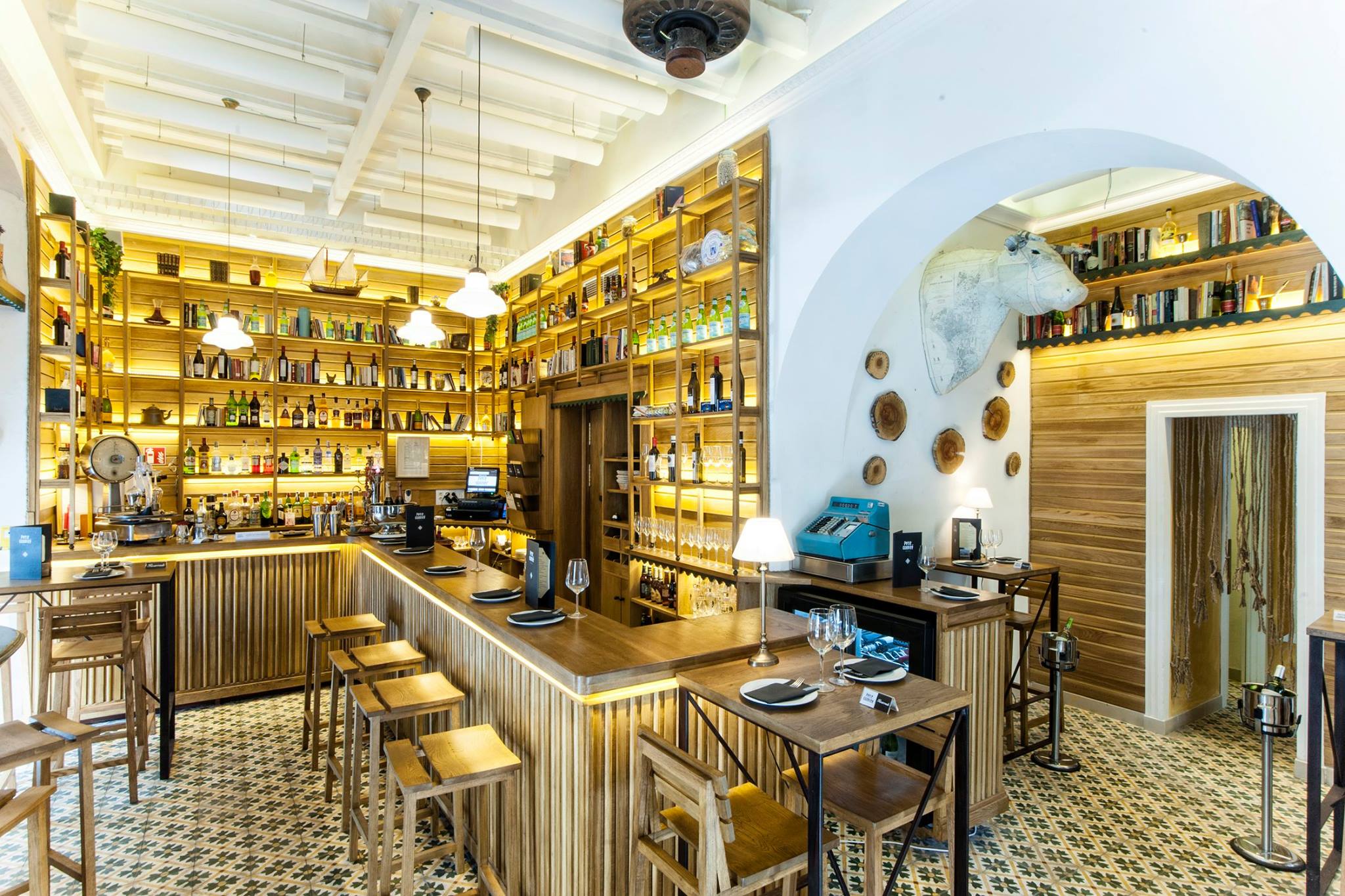 Petit Comite tapas restaurant