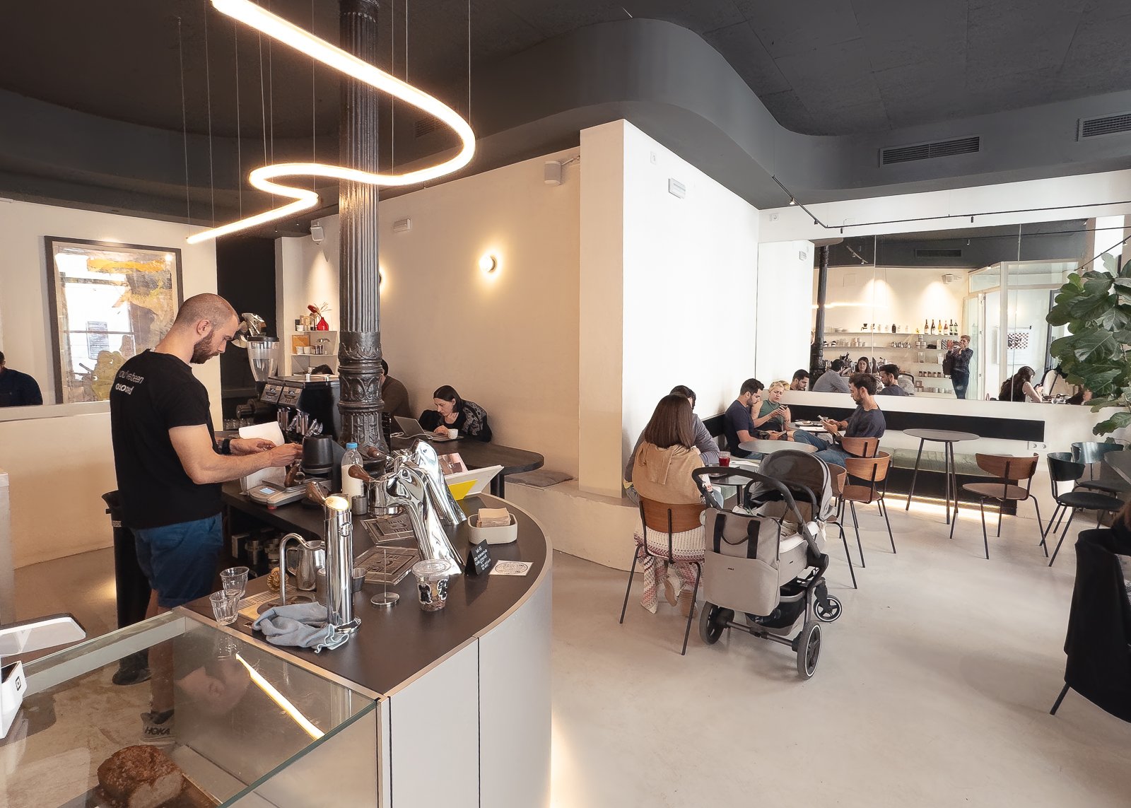best coffee shops in madrid spain