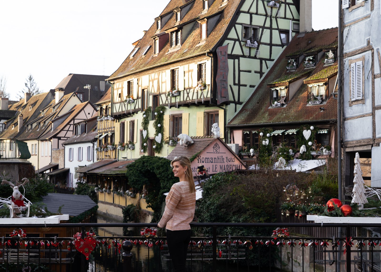 hotel safety tips for solo travelers