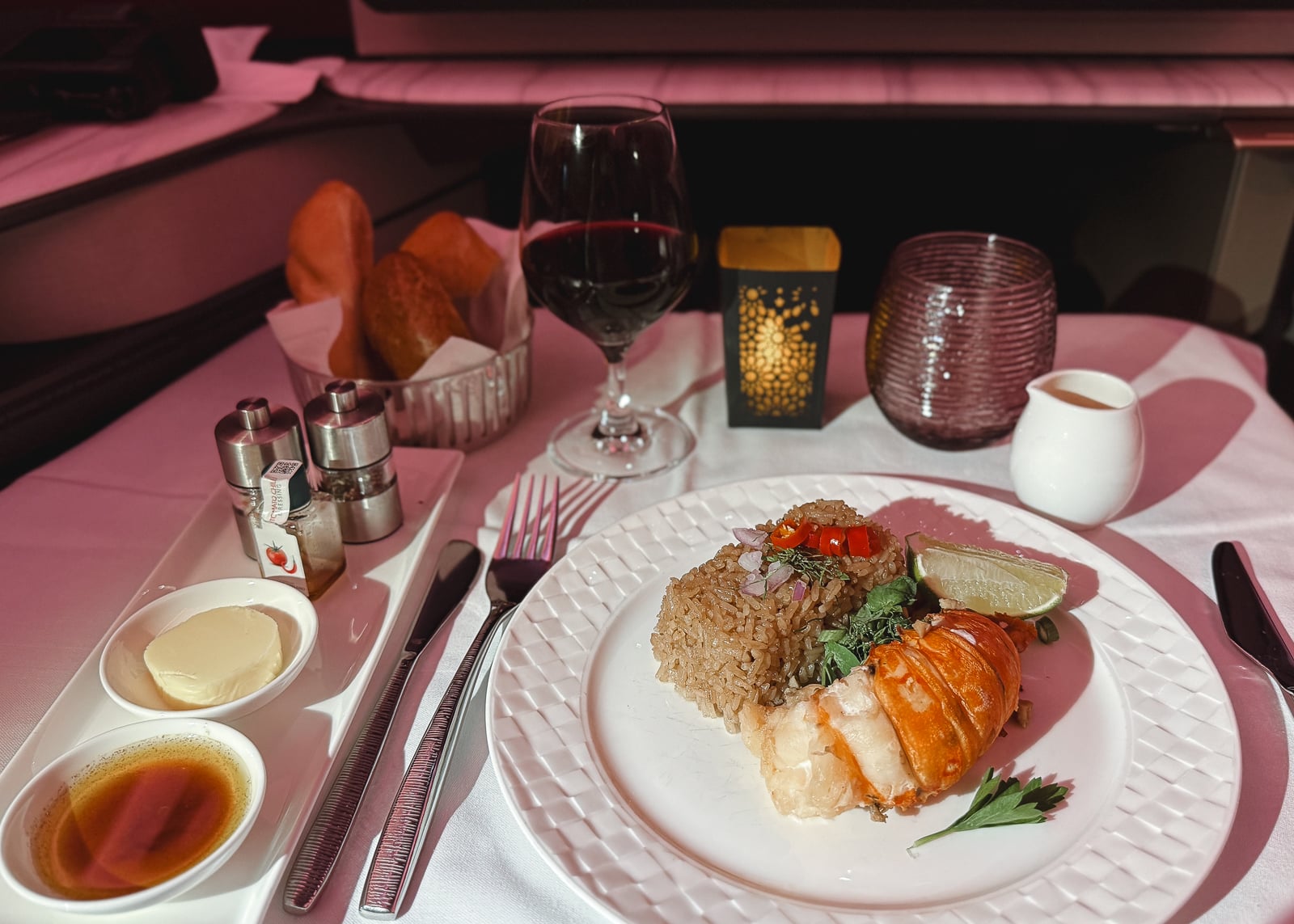 Qatar Business Class Q Suites booking Qatar Q Suites with points