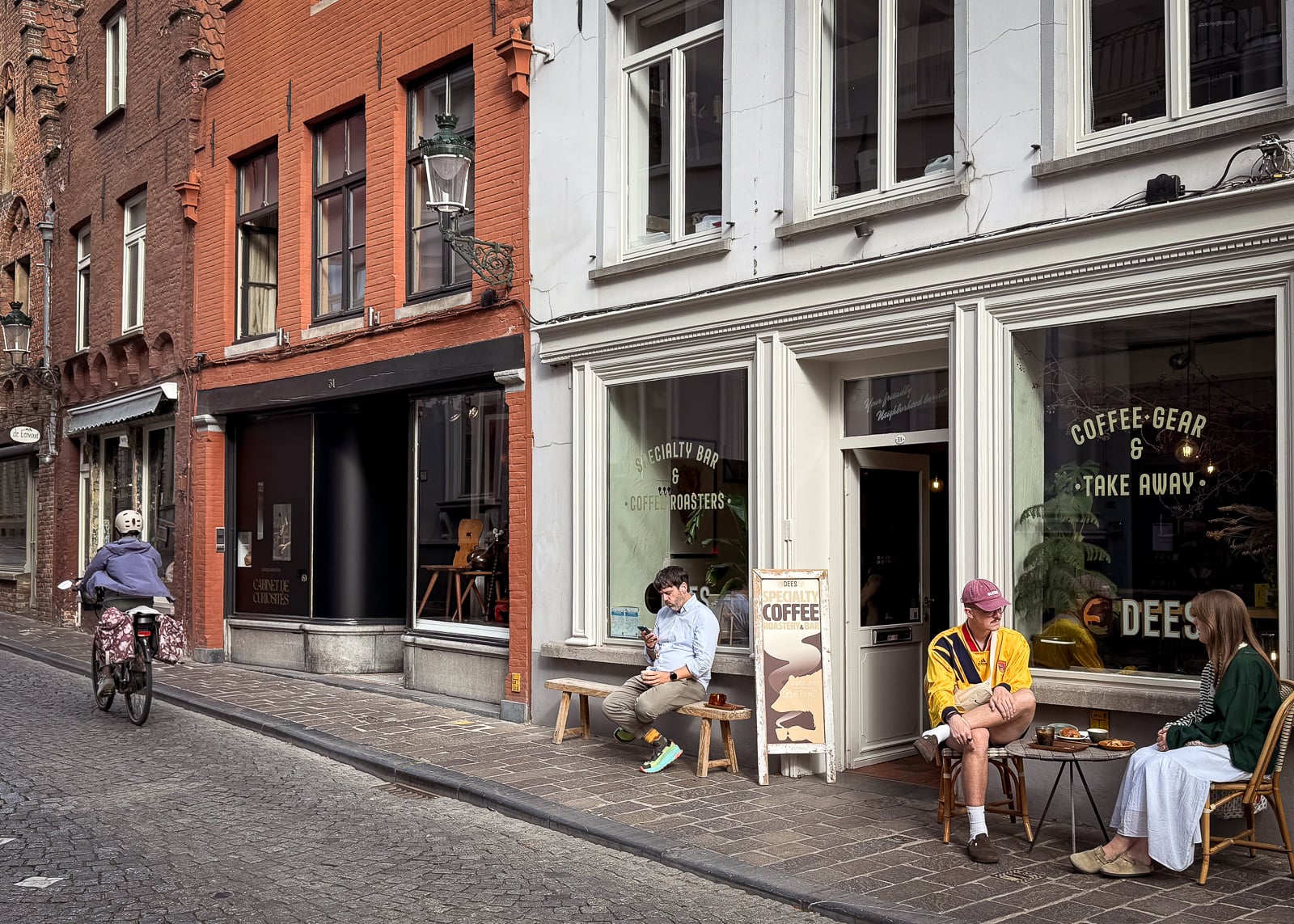 DEES Specialty Coffee Bruges, Beligum-2 DEES Specialty Coffee Brugge