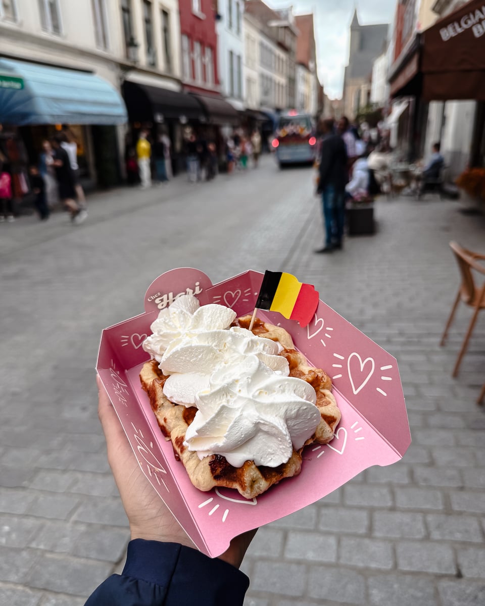 Hari Waffles Bruges Belgium best waffles in bruges