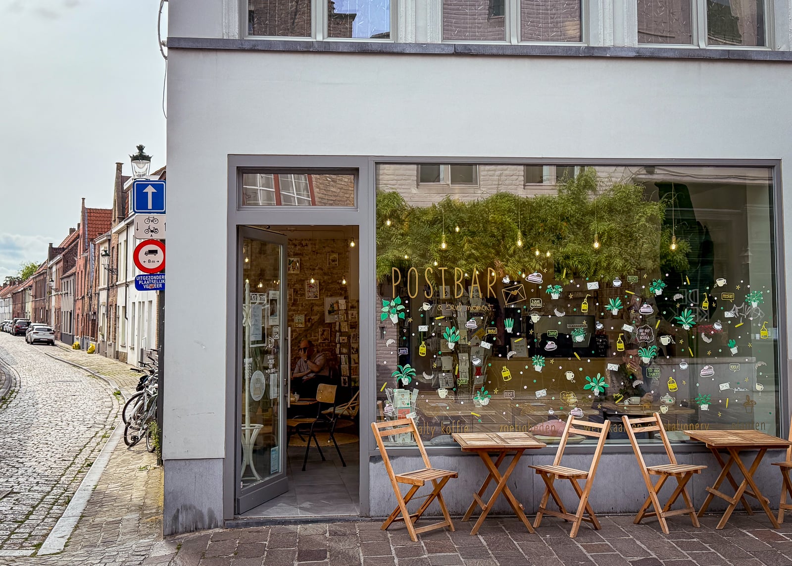 Postbar Bruges, Beligum