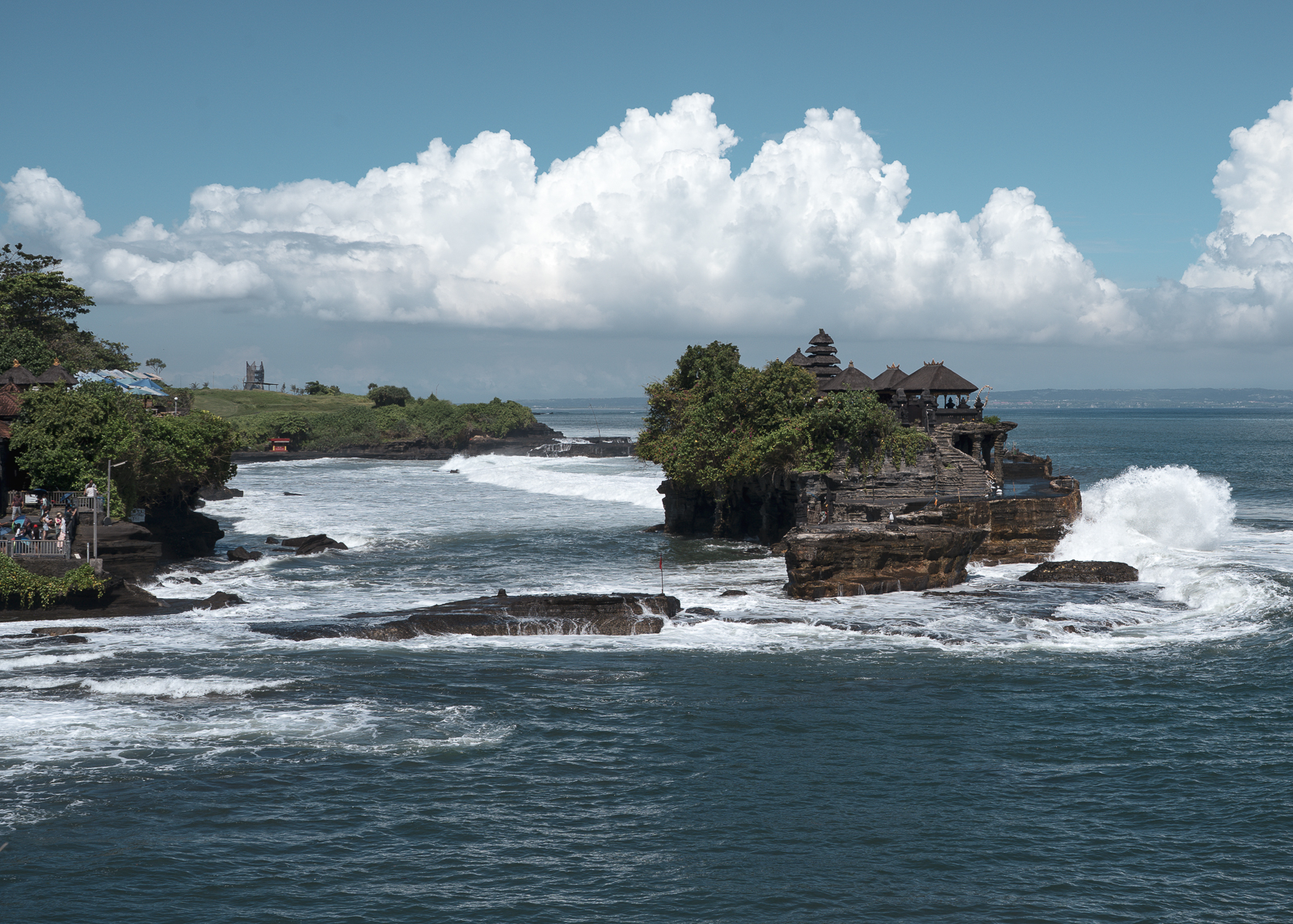 Tanah Lot Temple Bali is bali worth visiting
